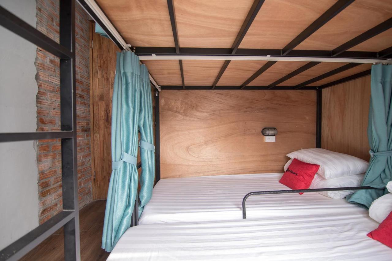 Reddoorz @ Tong Duy Tan Street (Adults Only) Hostel Hanoi Exterior photo