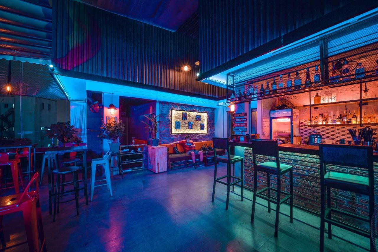 Reddoorz @ Tong Duy Tan Street (Adults Only) Hostel Hanoi Exterior photo